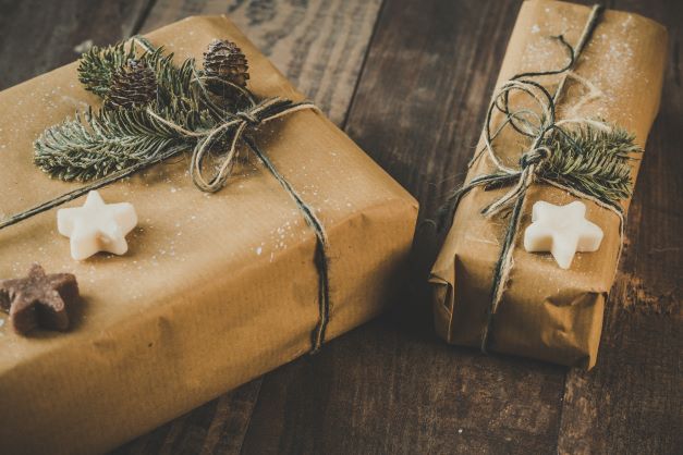 cesti regalo, vendita regali natalizzi, cesti gastronomici, regali aziendali, cesti aziendali, regali pasquali, regali alimentari